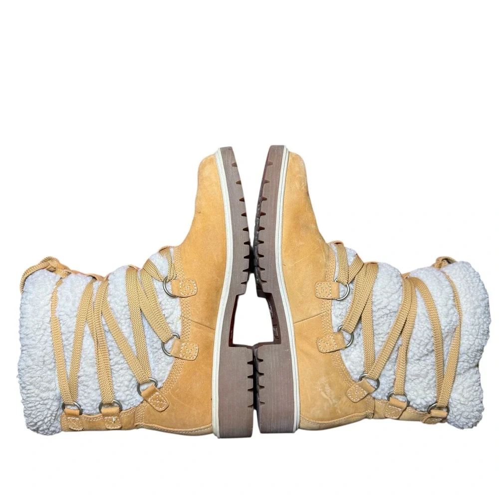 Timberland Women's Wheat Shearling Lace-Up Winter Boots Sz 8.5 Warm Fur Lined